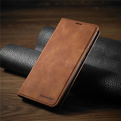 Avelena |  iPhone Hülle: Magnetische Leder Tasche für stilvollen Schutz