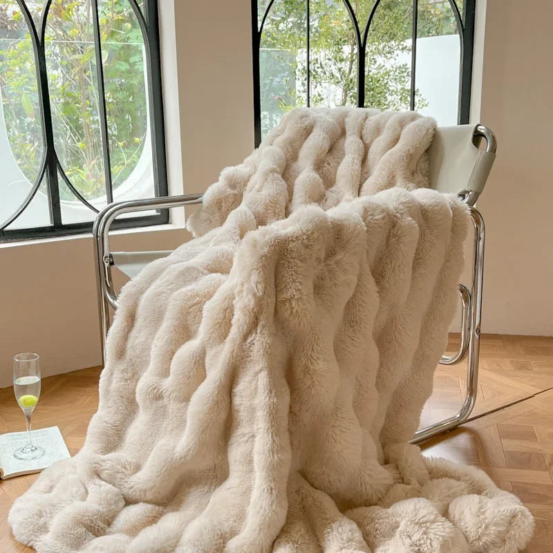 Avelena | PlushCozy | Kunstpelz Winterdecke