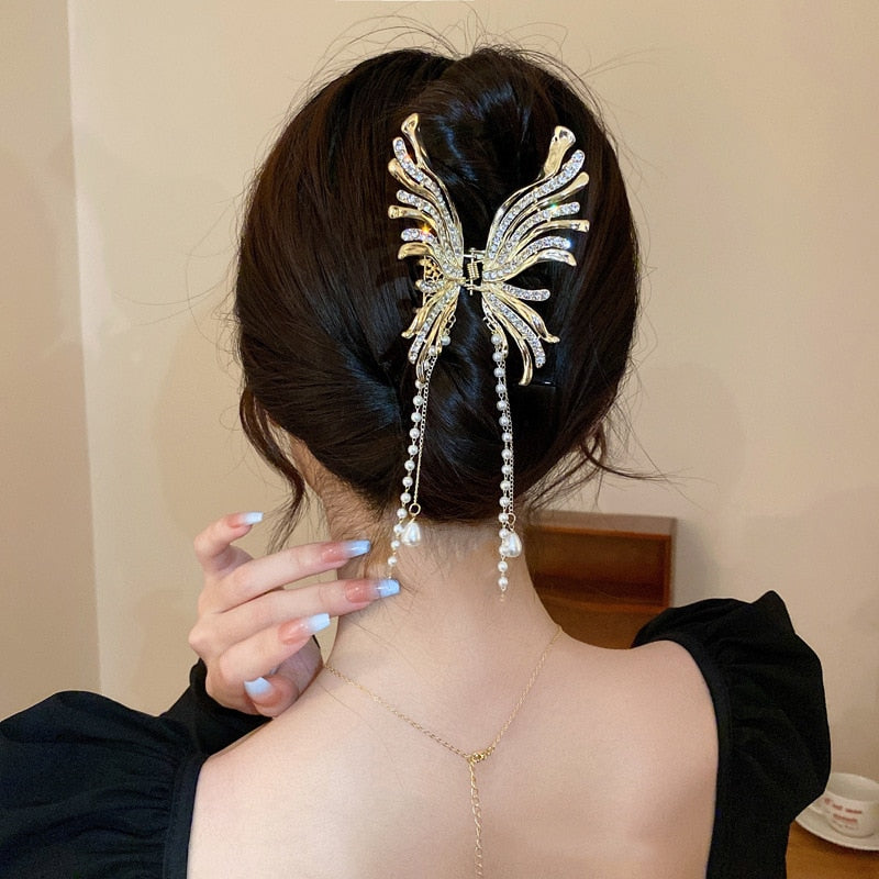 Avelena | Chic Butterfly Pearl Tassel Haarschneide