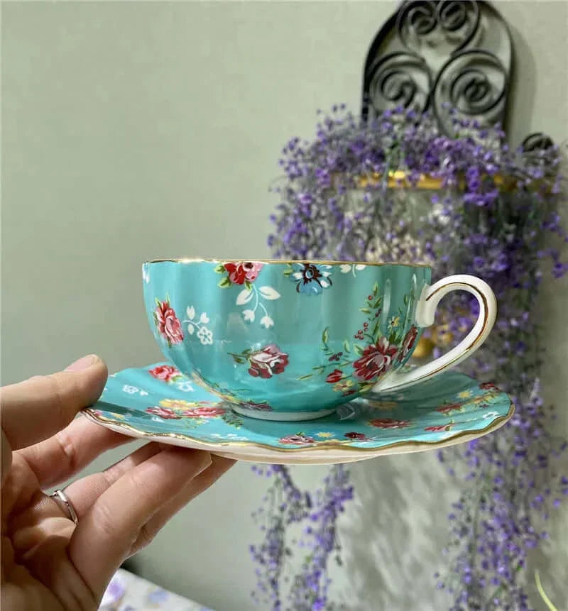 Avelena | Elegante Bone China Porzellan Kaffeetasse - Luxuriöses und einzigartiges Design