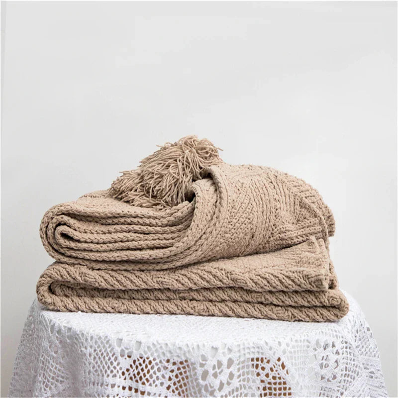 Avelena | Blanket Luxe Chenille Decke mit Herzfransen