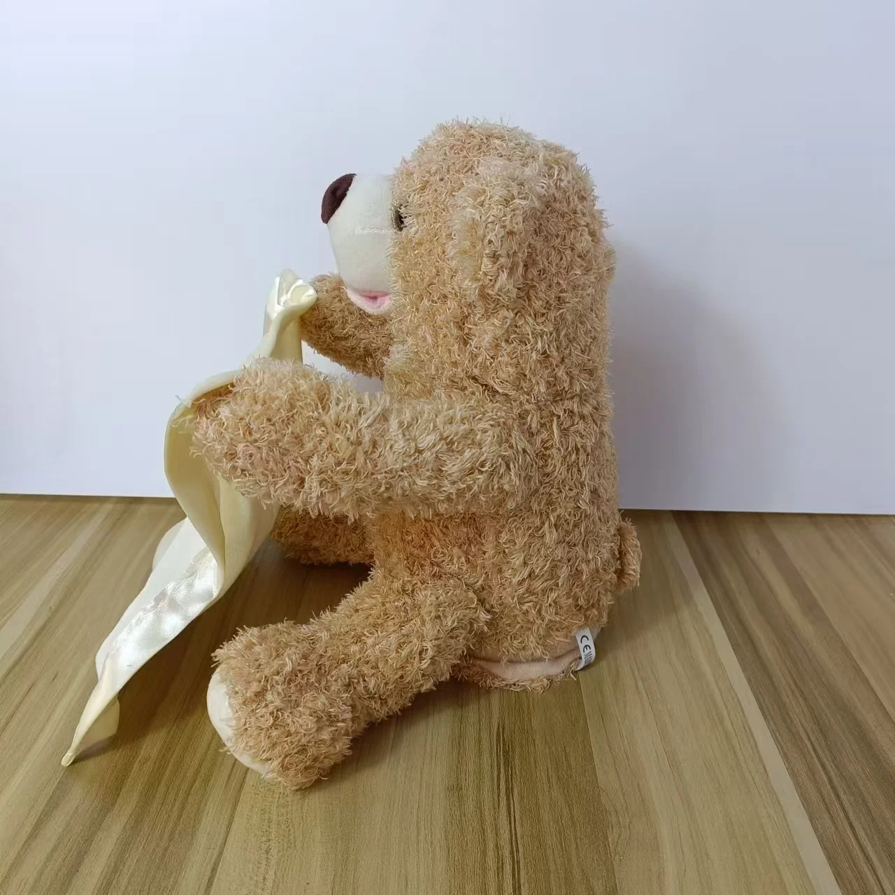 Avelena | SnuggleBuddy Peek-a-Boo Bär | Interaktives sprechendes Plüschtier für Babys & Kleinkinder