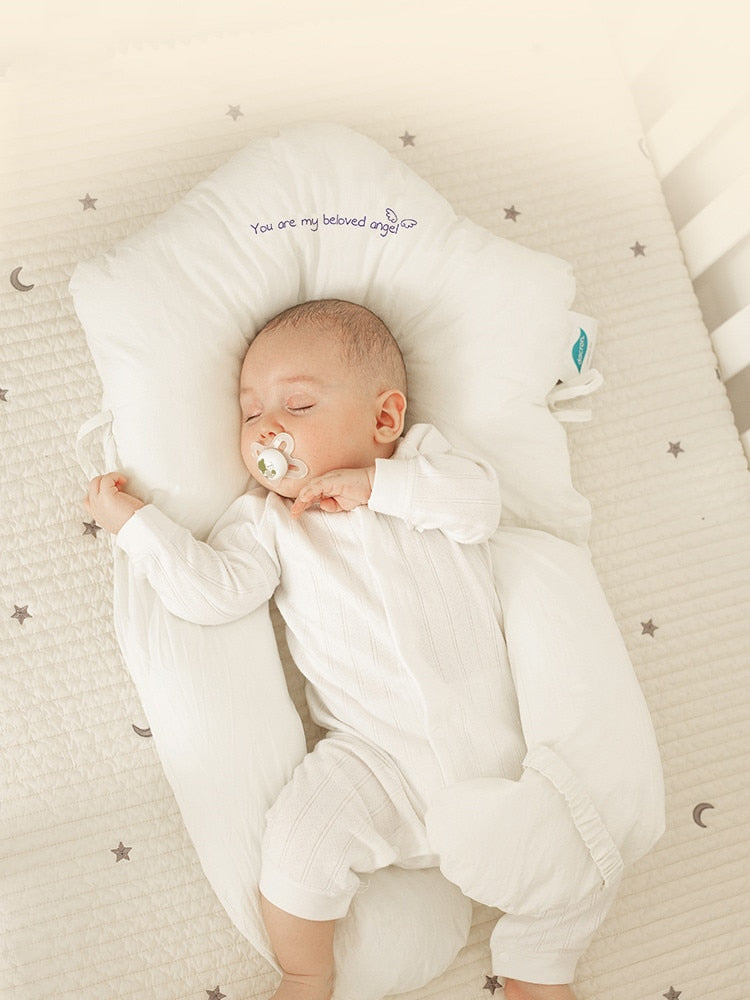 Avelena | Babyhug Schlaf Baby Kissen