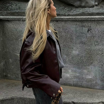 Avelena | Modejacke mit Verschluss und Langen Ärmeln