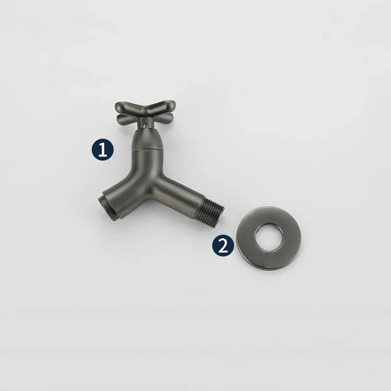 Avelena | BrassFlow – Wandmontierter Kaltwasserhahn aus massivem Messing