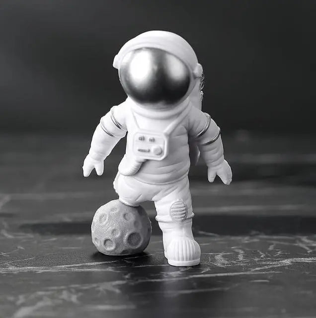 Avelena | Harz-Astronaut-Figur Statue Raumfahrer Skulptur Pädagogisches Spielzeug Schreibtisch-Dekoration Astronaut-Modell Für Kinder Geschenk