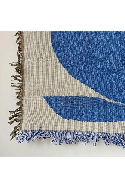 Avelena | Abstract Blue Muse Decke