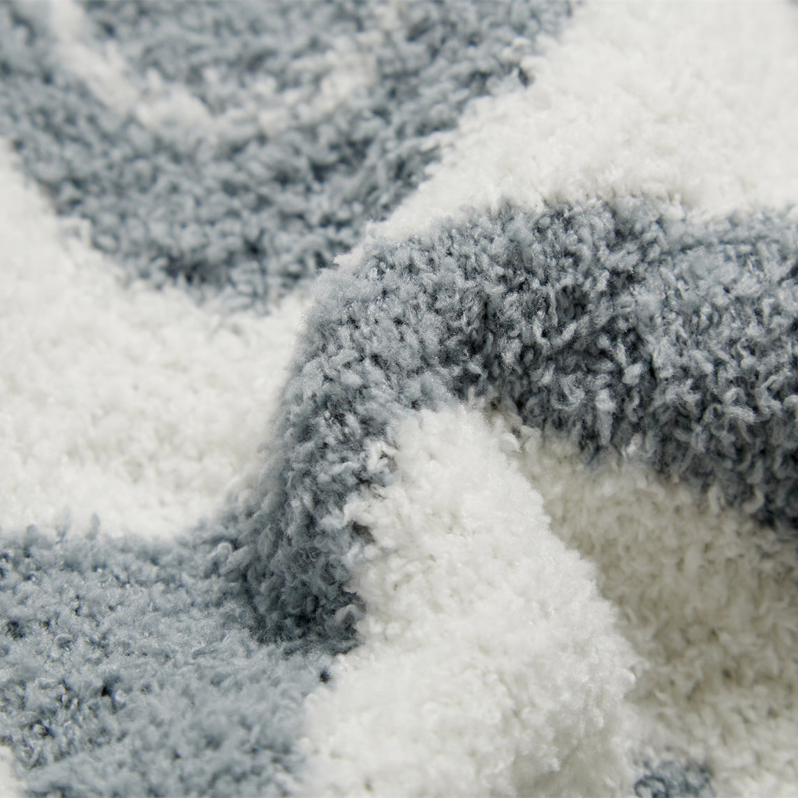 Avelena | Smiley Kariert Decke