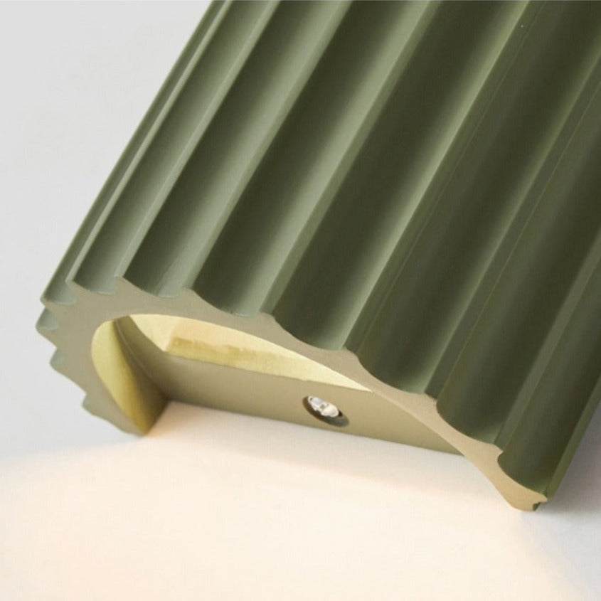 Avelena | Falten Farbe Harz LED Wand Leuchte Lampe