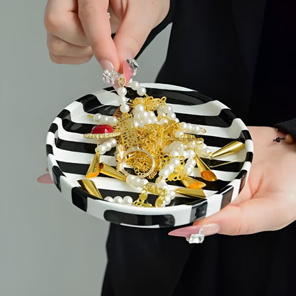 Avelena | Silva Keramische Streifen Schmuckschale