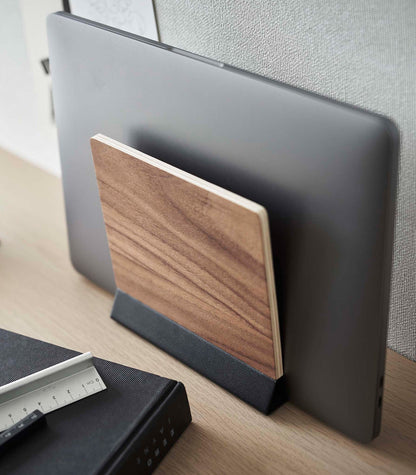 Avelena | Slim Laptop Stand - Stahl + Holz