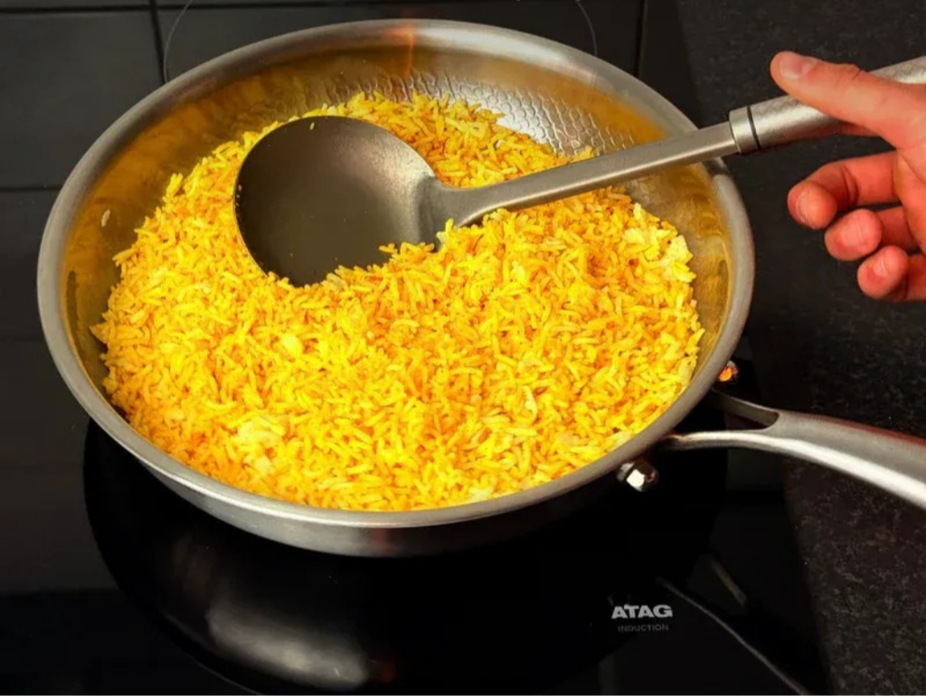 Avelena | Titan Premium Bratpfanne – Unbeschichtete gehämmerte Titanpfanne für alle Kochfelder, einschließlich Induktion