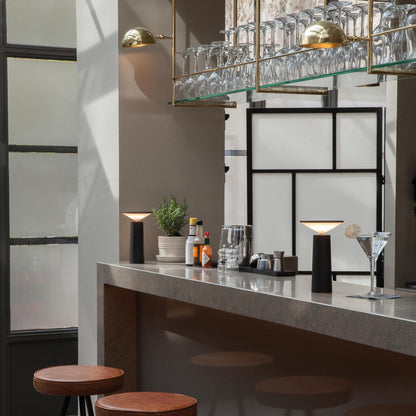 Avelena | InfiNight - Moderne Tischlampe mit Berührungssensor | Dimmbarer Helligkeit