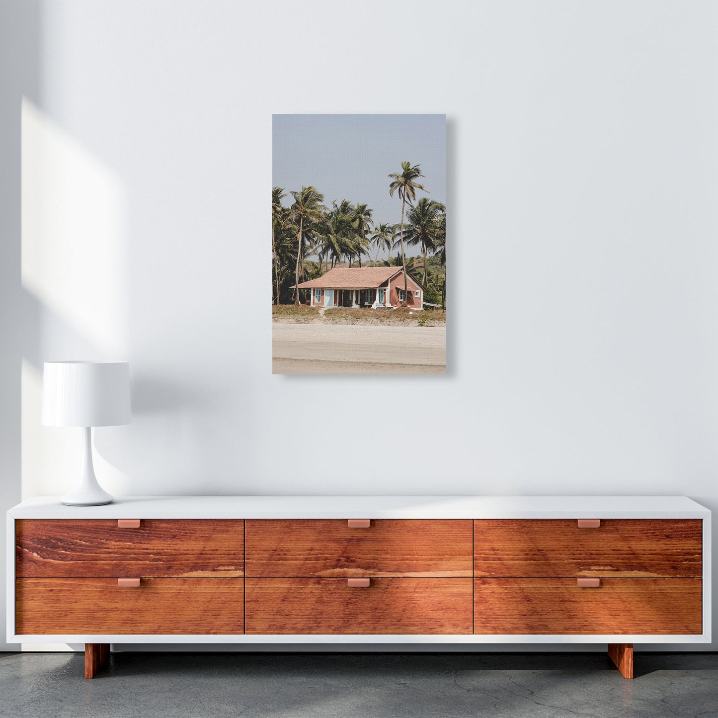 Avelena | Beach House Fotografie Druck von Victoria Frost