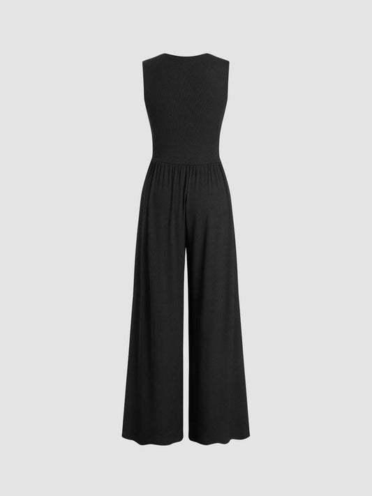 Avelena - Stilvoller Jumpsuit mit tiefem V-Ausschnitt und weiten Beinen