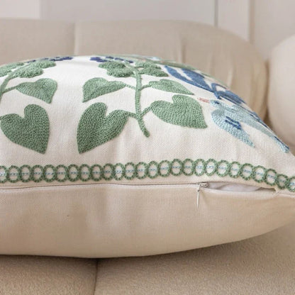 Avelena | Vintage Botanische Stickerei Kissenbezug