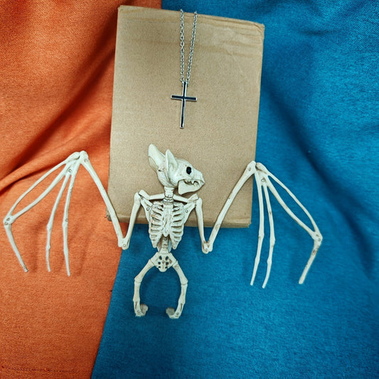 Avelena | SpookySkeleton – Gothische Wandkunst Hängedekoration für Halloween