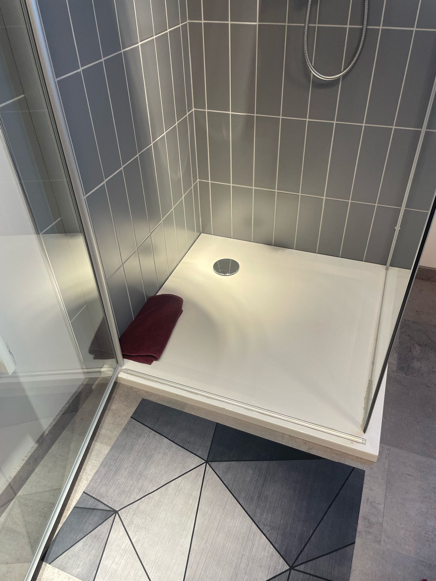 Avelena | DryLux Badematte – Für ein sauberes und trockenes Badezimmer-Erlebnis