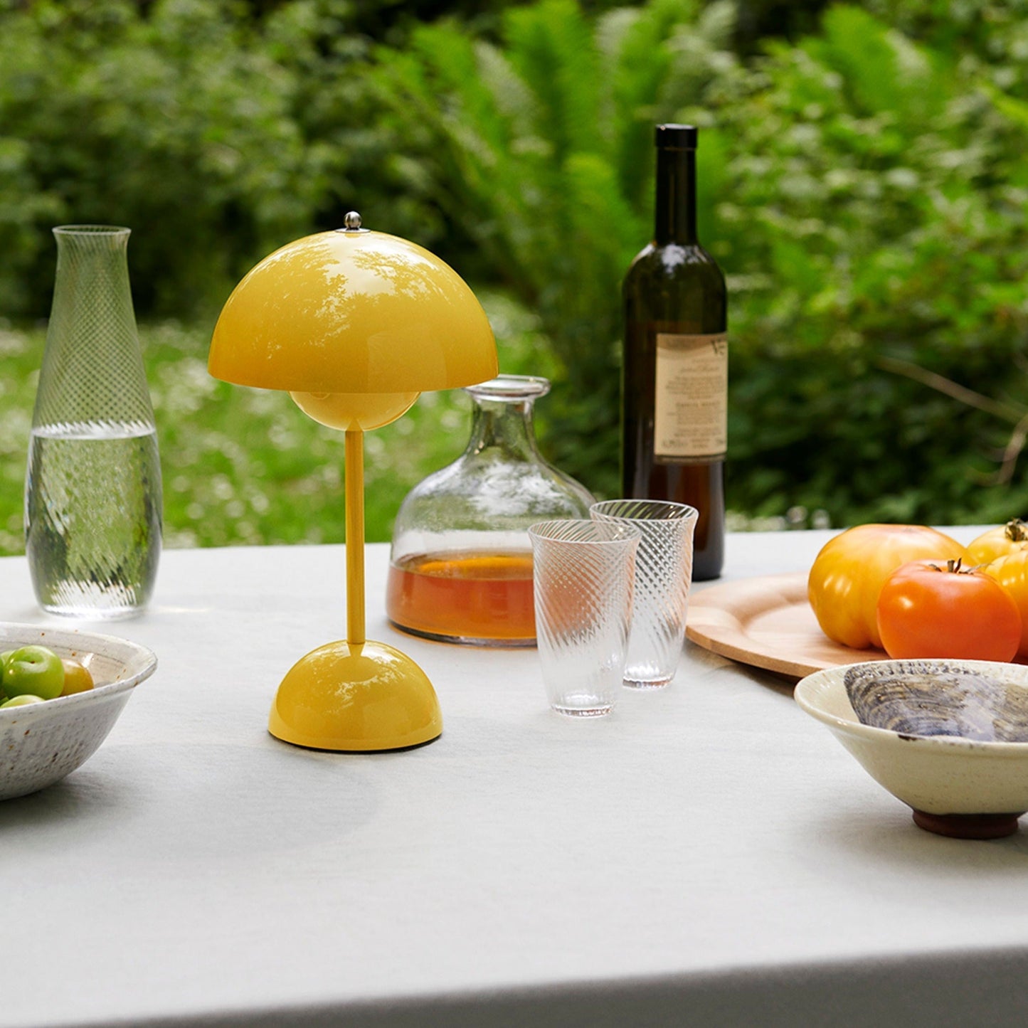 Avelena | LunarGlow - LED-Tischleuchte für ein stimmungsvolles Interieur