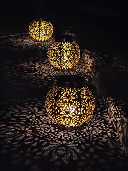 Avelena | AquaGlow – wasserdichte solarbetriebene LED-Gartenhängelampe