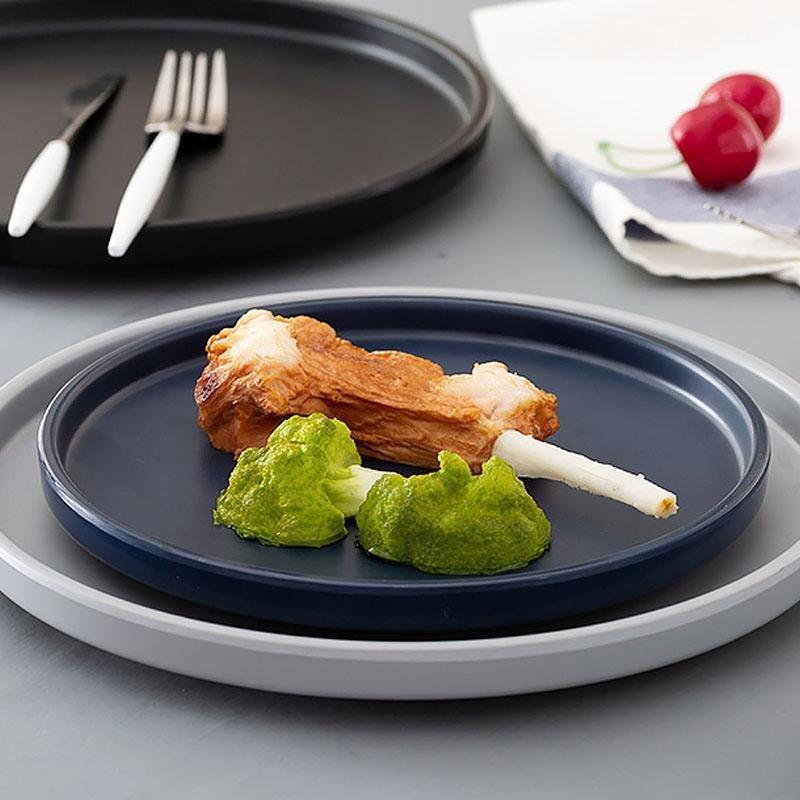 Avelena | BarnTable - Klassisches Farm Melamin-Geschirrset