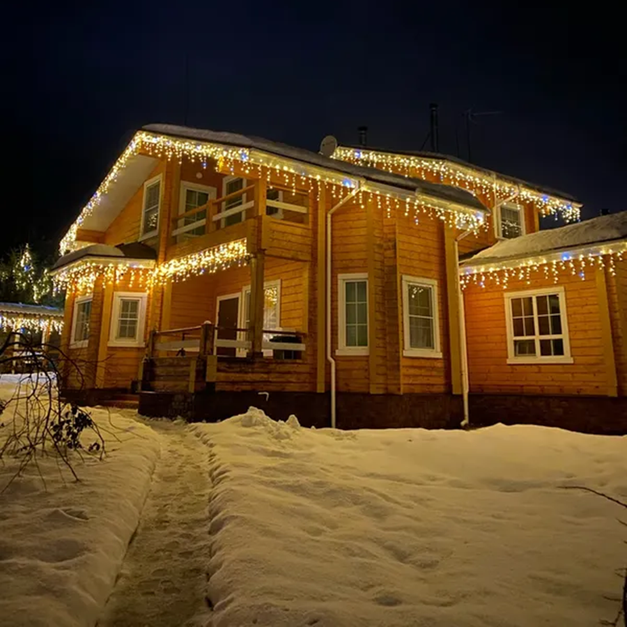 Avelena | WinterGlow Lichtvorhang – Warmweiß Wetterfest LED Weihnachtsvorhang
