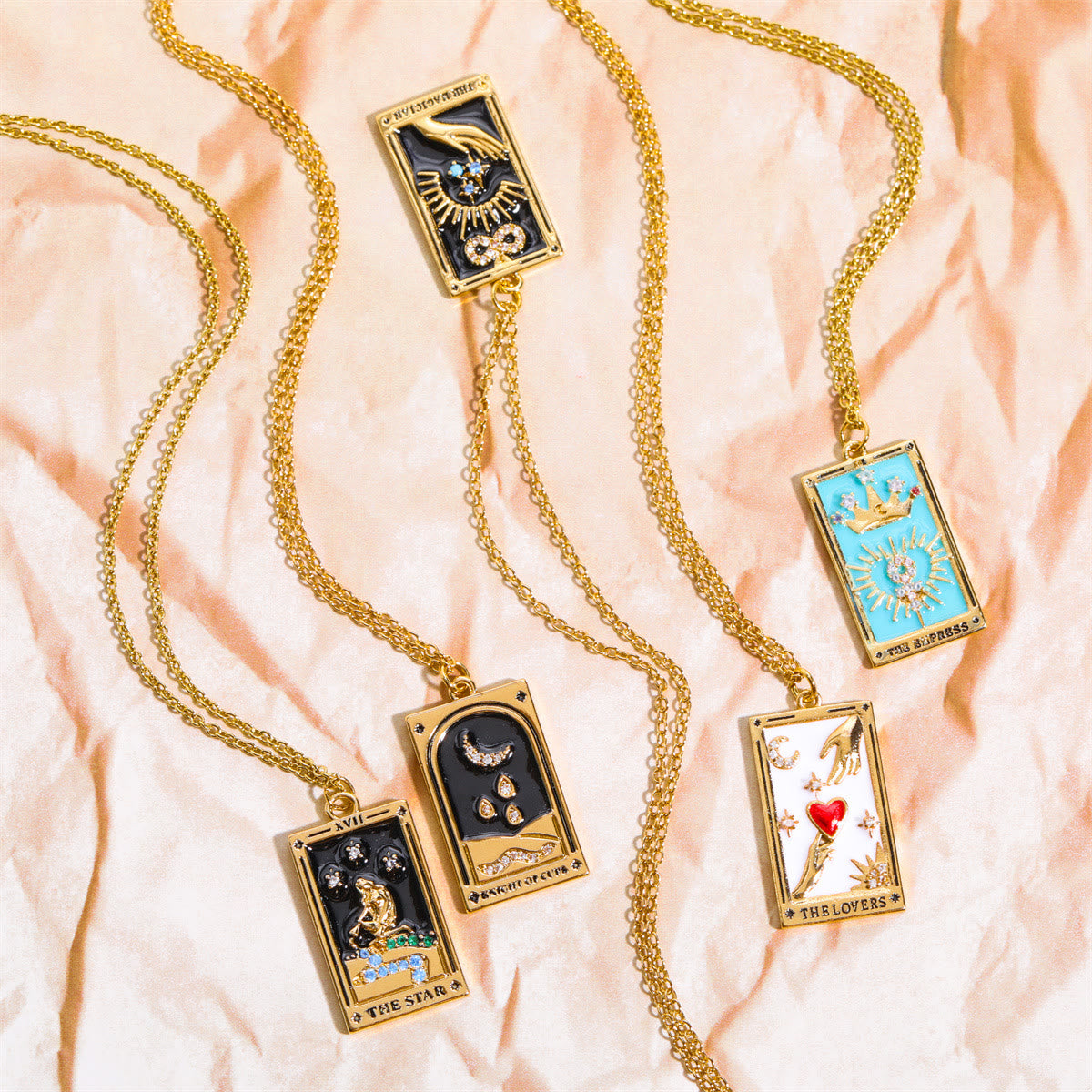 Avelena | Amara Tarot Tropfen Anhänger Kette mit Zirkonia Vergoldung
