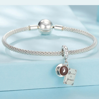 Avelena | Luxyglo Sterling Silber Kaffee- und Buch Anhänger