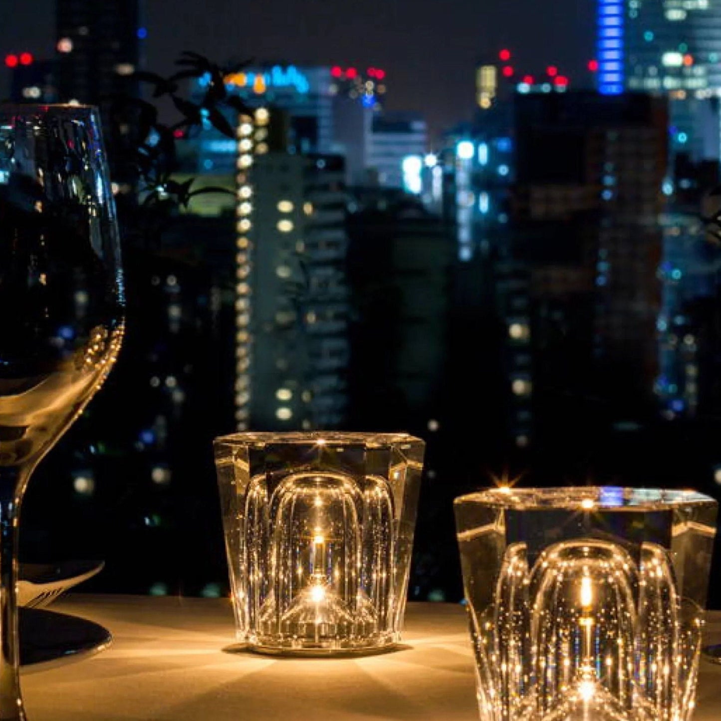 Avelena | Lampe - Luxus Diamant Kristall LED Wiederaufladbare Tischlampe