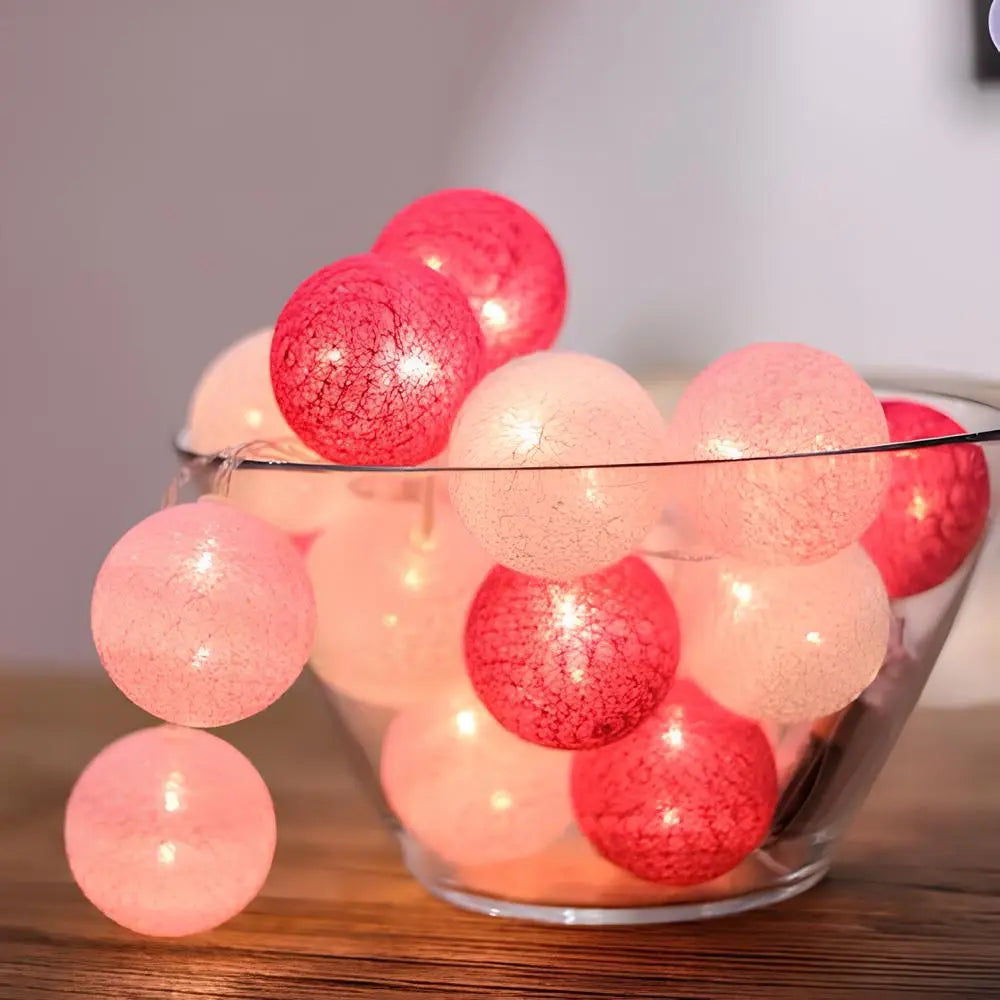 Avelena | Atmosphärische Ball-Lichterketten - LumaBreeze