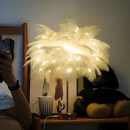 Avelena | Atmosphärische Veer Palme Lampe - LumaPalm