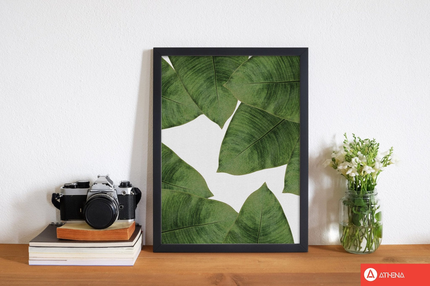 Avelena | Banana Leaf II Print von Orara Studio, gerahmter botanischer und Naturkunstdruck