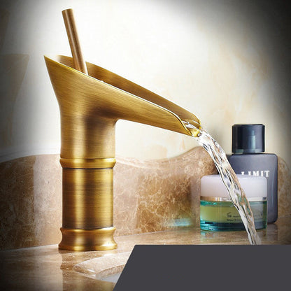 Avelena | Antike Wasserfall Badezimmer Wasser Tapete