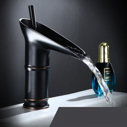 Avelena | Antike Wasserfall Badezimmer Wasser Tapete