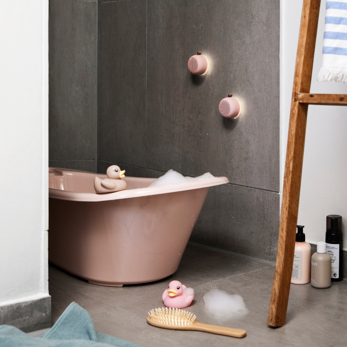 Avelena | Wasserdichte Bluetooth Badezimmerlampe