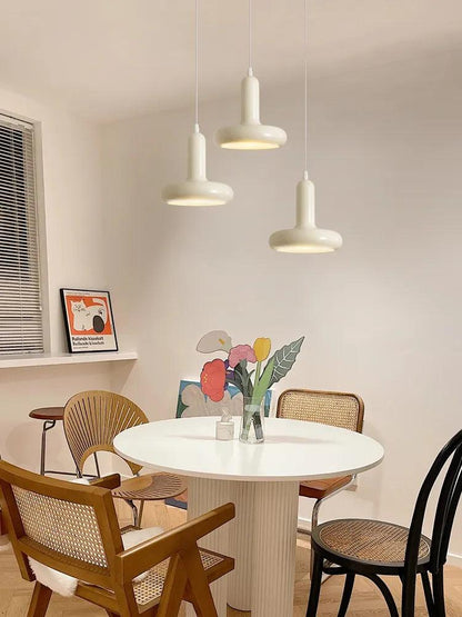 Avelena | Frendorf -Anhänger Licht