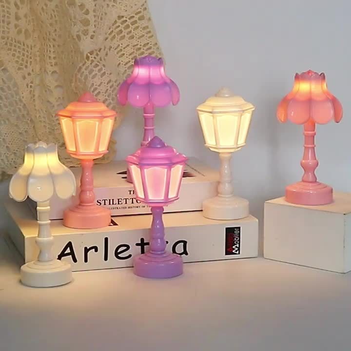 Avelena | Lampe Blütenförmige Mini Schreibtischlampe