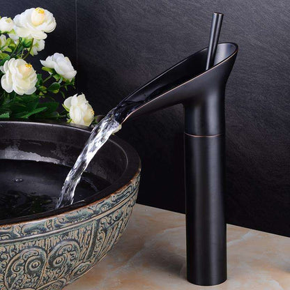 Avelena | CascadeFlow Luxe Wasserfall Becken Mischbatterie