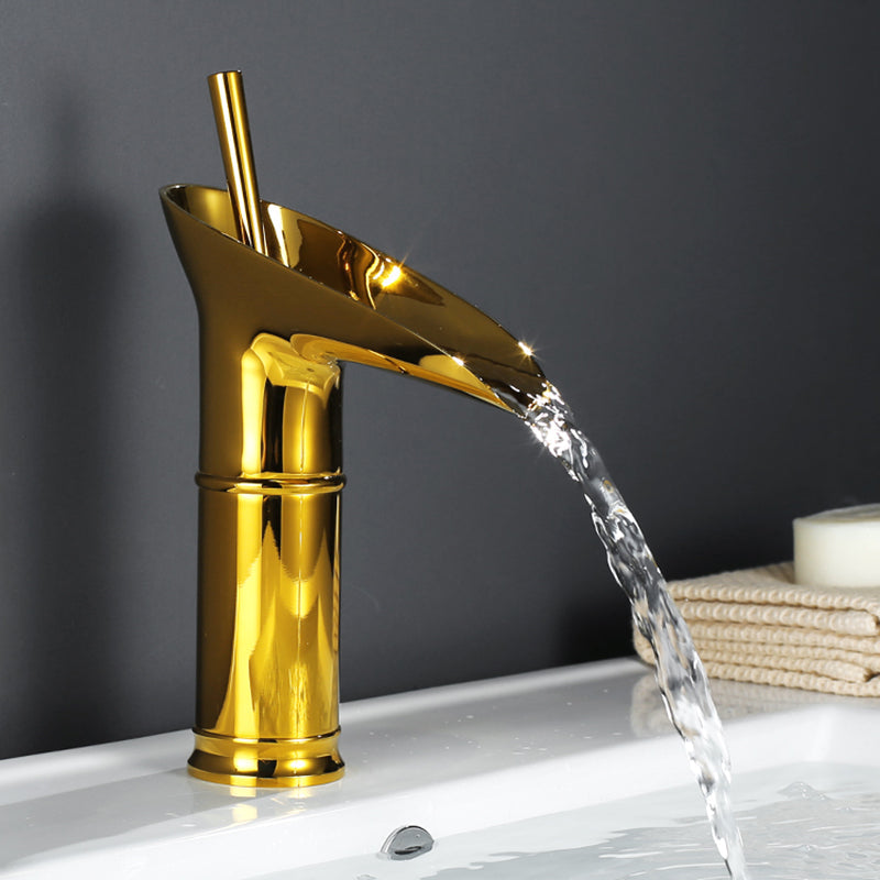 Avelena | CascadeFlow Luxe Wasserfall Becken Mischbatterie