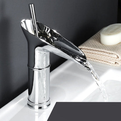 Avelena | CascadeFlow Luxe Wasserfall Becken Mischbatterie
