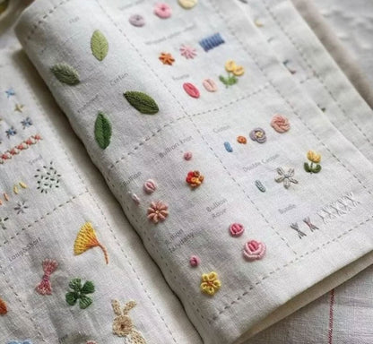 Avelena | DIY Stickbuch „Stitch Book“ | 86 Stickstiche lernen | 7 Stoffseiten | Für Anfänger & Profis
