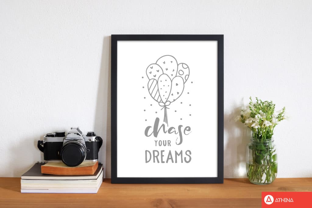 Avelena | Chase Your Dreams Grauer Rahmen Kinderzimmer Wandkunst Druck