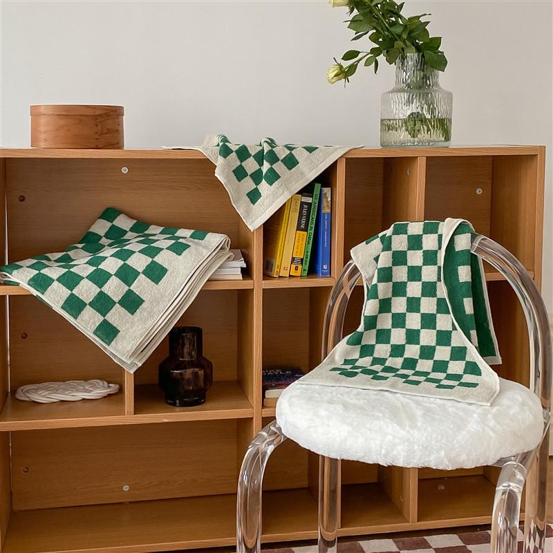 Avelena | Checkerboard Plus Handtuchkollektion