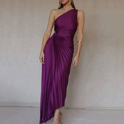 Schickes asymmetrisches Plisseekleid mit One-Shoulder-Träger, Kordelzug und Cut-out-Taille - Fuchsia