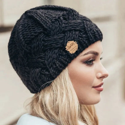 Avelena | Bequeme Strickmütze – Weicher Wollmix Winterbeanie