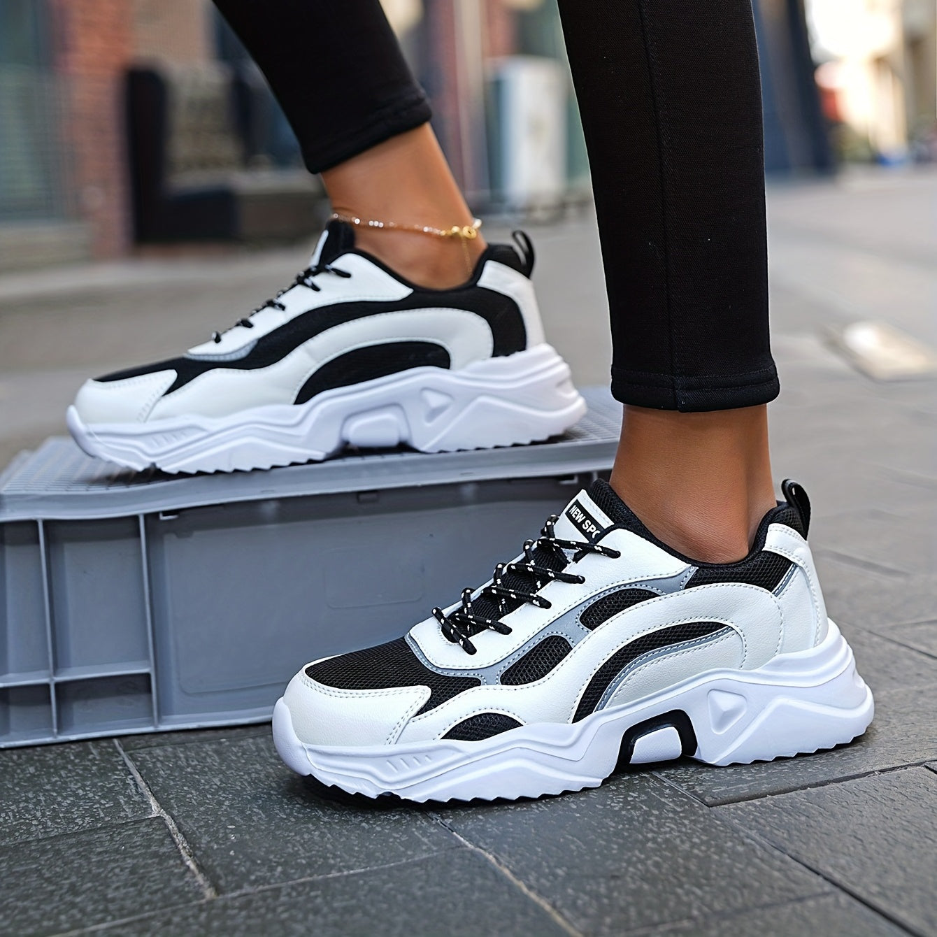 Avelena Modische Plattform-Chunky Sneakers für Damen | Perfekt für den Alltag