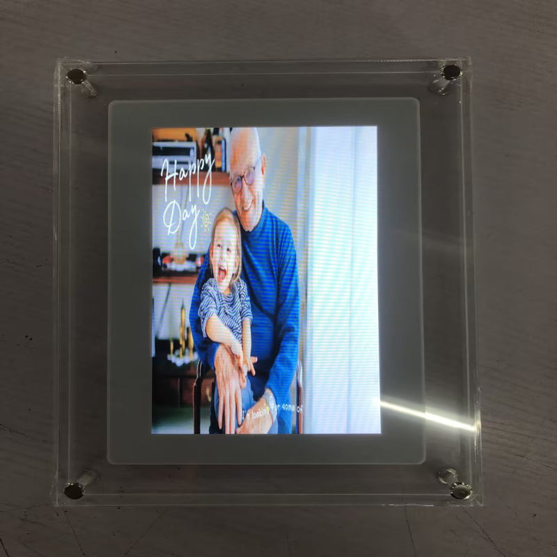 Avelena | Digital Motion Video Frame – Perfekt zum Präsentieren von Videos und Fotos mit Bewegung