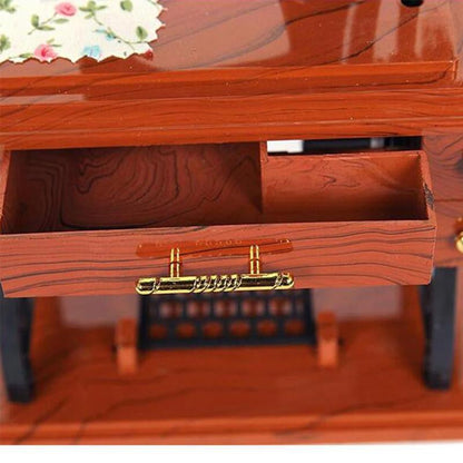 Avelena | Mini Craft Retro Nähmaschine Dekor