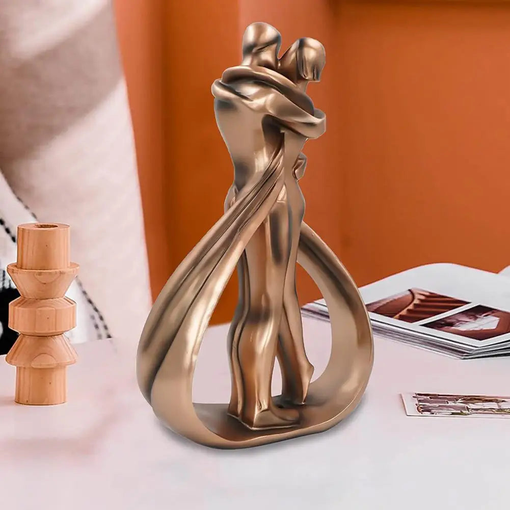 Avelena | Dekorative Skulptur von sich umarmenden Figuren - Seraphina