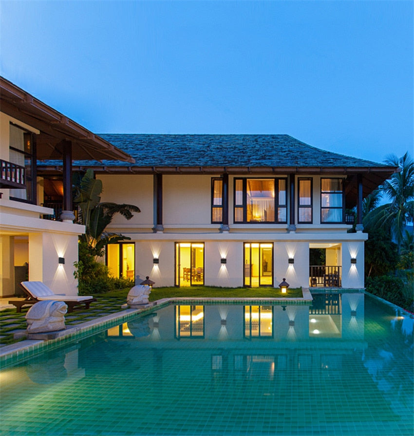 Avelena | Moderne Wasserdichte LED Wandleuchte für Innen und Außen | Stilvolle und Energieeffiziente Beleuchtung